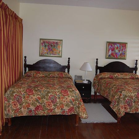 Inn At Shaw Park Gardens & Waterfalls Ocho Rios Exteriör bild